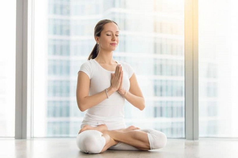 Yoga giúp tinh thần thư giãn, giảm căng thẳng