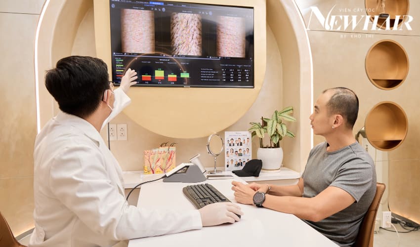 soi nang tóc thăm khám tóc