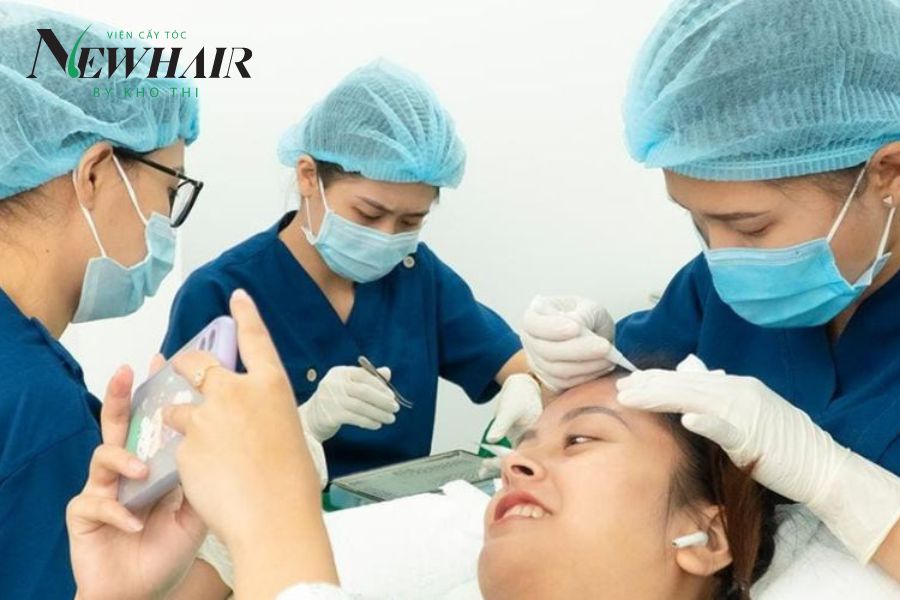 Cấy tóc tự thân là một trong những phương pháp trị hói đầu phổ biến