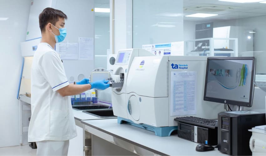 tóc rụng nhiều khám ở đâu